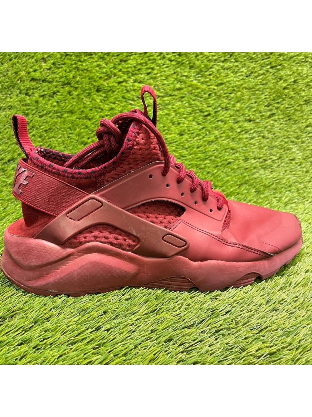 Nike Air Huarache Run Ultra Mens Size 11 Red Athletic Running Shoes Sneakers